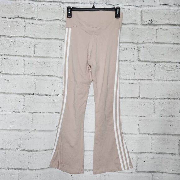 Adidas Beige Pull On Adicolor Classics 3-Stripes 7/8 Flare Leggings Size Small - Picture 5 of 10